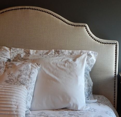 Pillow Talk: How Many Pillows Do You Really Need on Your Bed?