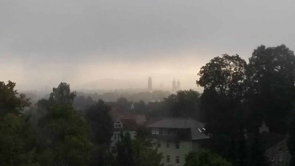 Göttingen im Morgennebel