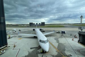 Private Jets und First-Class-Reisen: Der ultimative Vergleich luxuriöser Flugoptionen